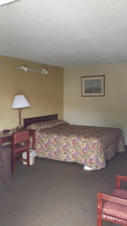 Sunbelt Lodge Motel Abbeville Exterior photo